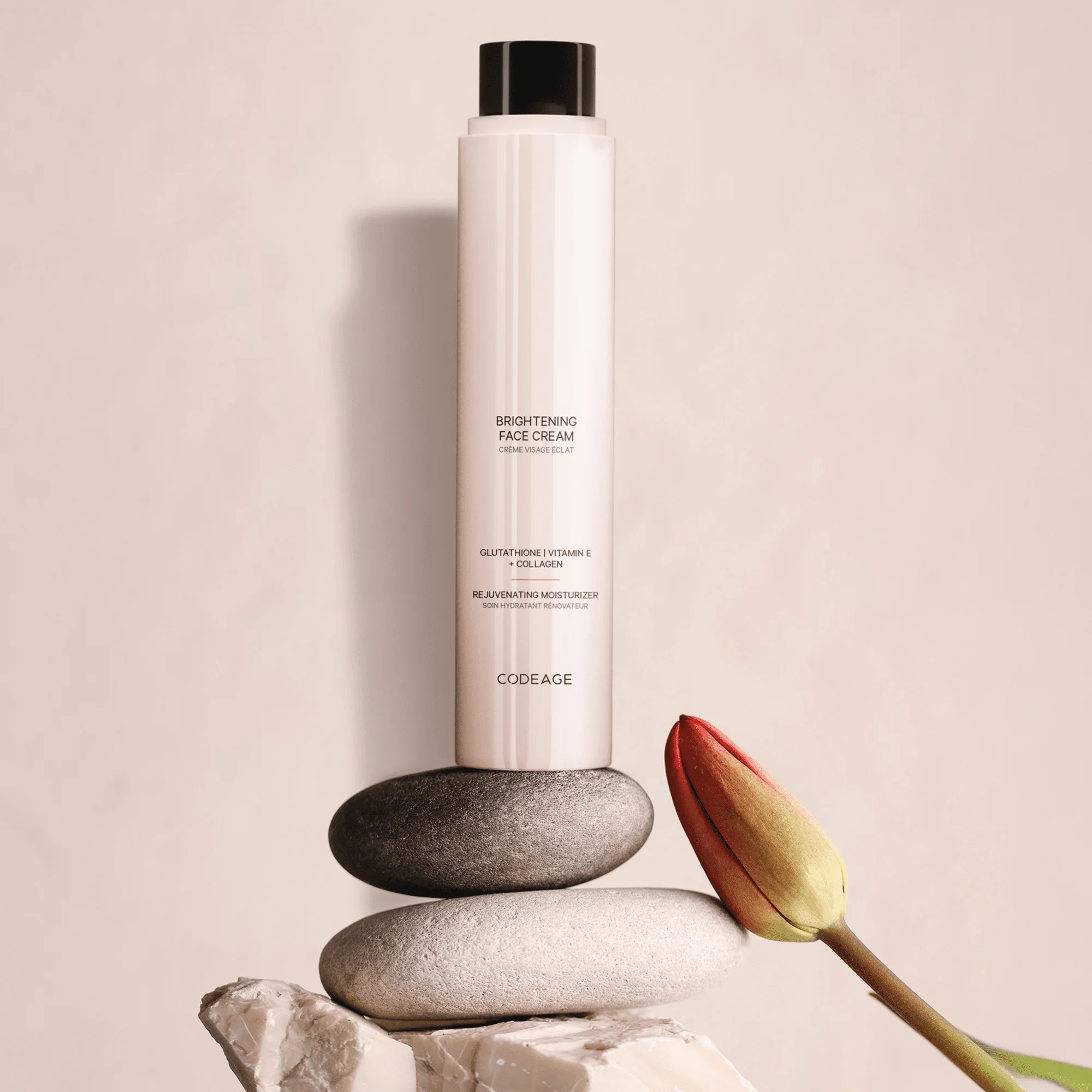 1699-codeage-maison-rouge-brightening-face-cream-refill-3.webp Codeage Maison Rouge Brightening Face Cream Refill